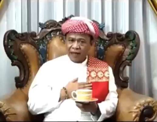 10 Adu Perbandingan Rumah Idham Azis VS Anton Charliyan, Dua Jenderal Hidupnya Bak Langit & Bumi!
