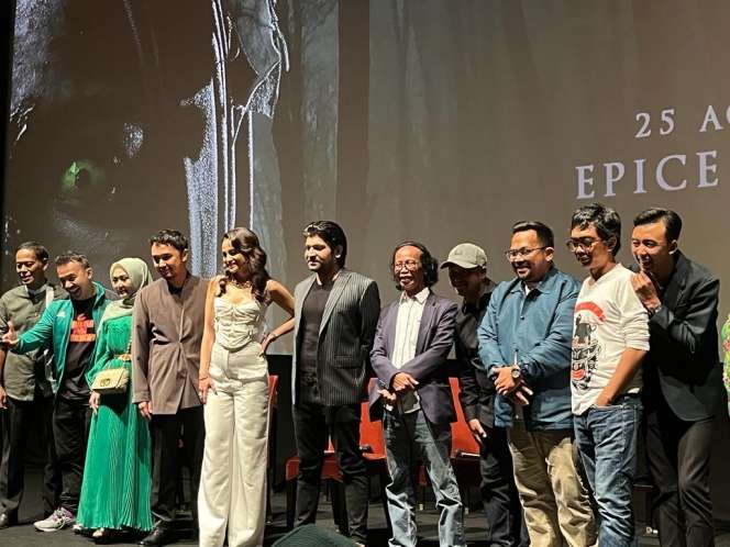 Acha Septriasa Dimakeup Jadi Pocong, Reaksi Sang Anak Bikin Ngakak