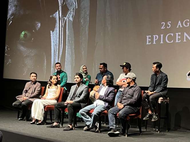 Acha Septriasa Dimakeup Jadi Pocong, Reaksi Sang Anak Bikin Ngakak