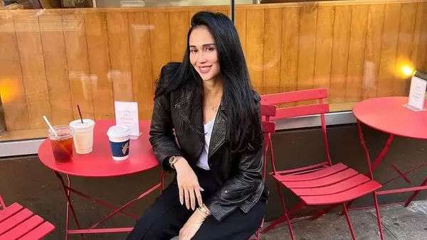 Cantiknya Loemongga Haoemasan, Mantan Gadis Sampul yang Kini Jadi Istri Menteri