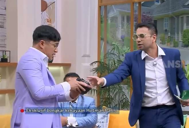Dompet Raffi Ahmad Dibandingkan dengan Hotman Paris, Isi dan Mereknya Bak Bumi dan Langit!