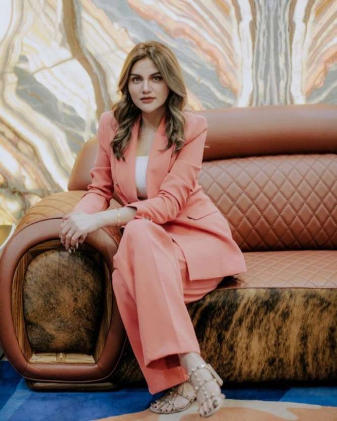 Masih Ingat Hilda Vitria Mantan Billy Syahputra? Dulu Kisah Asmaranya Bikin Heboh, Kini Kondisinya Mengejutkan!