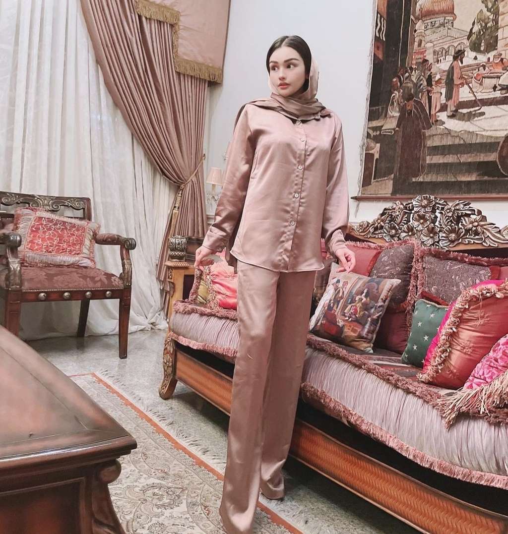Potret Rumah Mewah Teuku Rafly Pasya dengan Istri Barunya