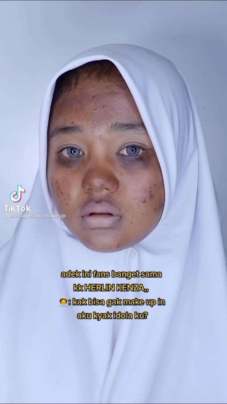 Viral Cewek Berjerawat Minta Dirias MUA Mirip Selebgram Terkenal, Hasilnya Keren Abis!