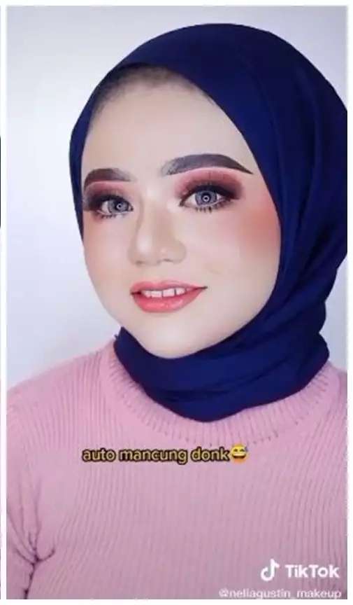 Viral Cewek Berjerawat Minta Dirias MUA Mirip Selebgram Terkenal, Hasilnya Keren Abis!