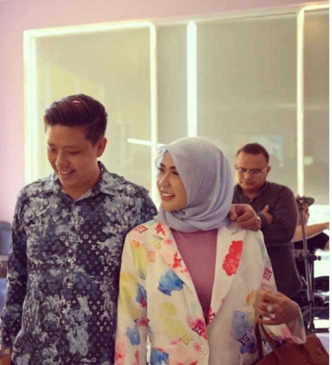 Artis Cantik Ini Hampir Cerai Dengan Suami, Sempat Diusir Namun Kini Kembali Mesra, Siapa Dia?