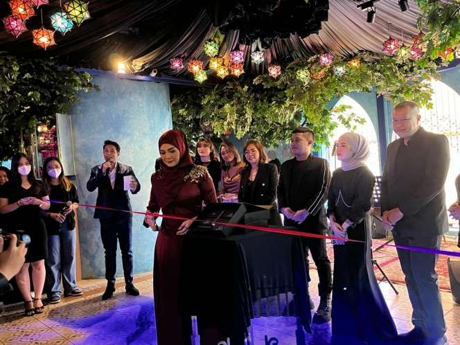 2 Makeup yang Wajib Dipakai Tata Janeeta, Kalau Tidak Ada Serasa 'Kiamat'