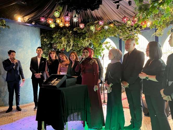 2 Makeup yang Wajib Dipakai Tata Janeeta, Kalau Tidak Ada Serasa 'Kiamat'