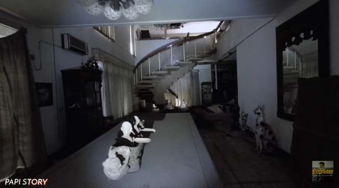 10 Potret Rumah Miliarder Terbengkalai 15 Tahun, Tinggalkan Barang Antik & 2 Mobil Mewah 