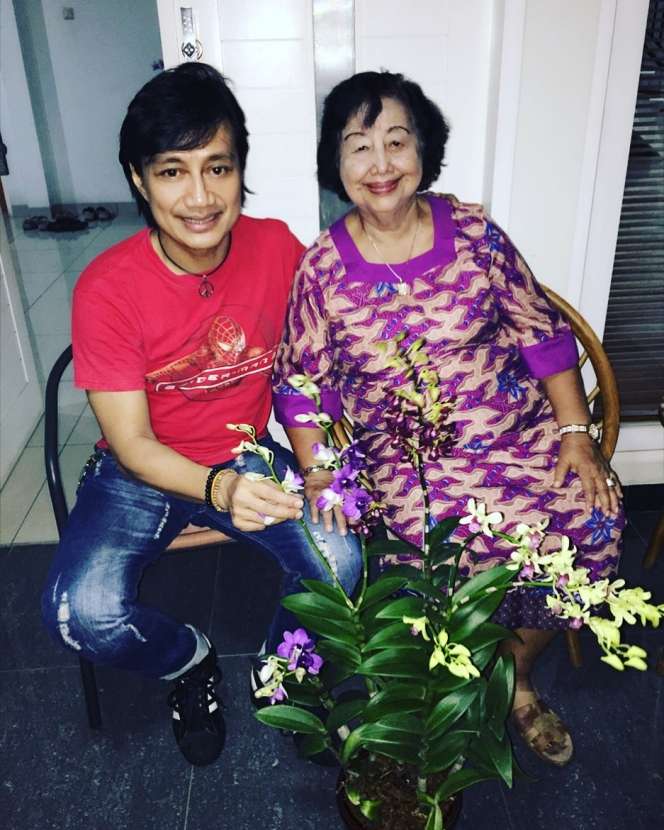 10 Adu Mewah Rumah Katon Bagaskara VS Nugie, Kakak Beradik Beda Nasib, yang Satu Sederhana!