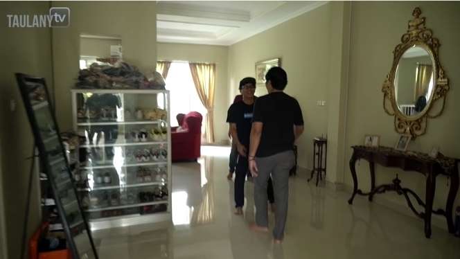 10 Adu Mewah Rumah Katon Bagaskara VS Nugie, Kakak Beradik Beda Nasib, yang Satu Sederhana!