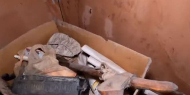 Sang Istri Meninggal, Rumah Mewah Ini Sengaja Ditinggalkan Pemiliknya, Dalamnya Terdapat Sebuah Keris