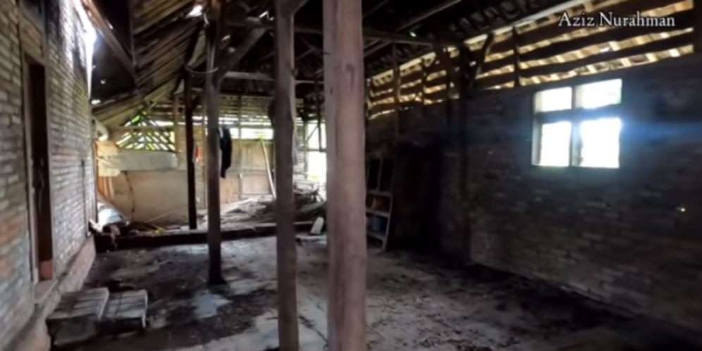 Sang Istri Meninggal, Rumah Mewah Ini Sengaja Ditinggalkan Pemiliknya, Dalamnya Terdapat Sebuah Keris