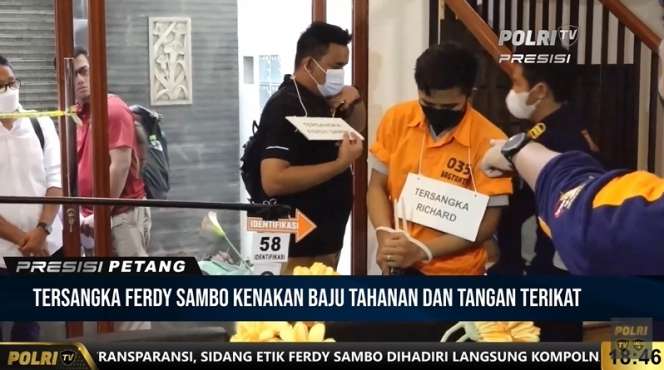 10 Potret Kemewahan Istana Ferdy Sambo, Ada Lift Pribadi, Tas Mewah Istri Berjejer, Sultan Abis!