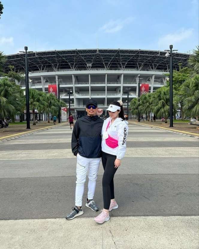 Potret Terbaru Jennifer Dunn Lepas Hijab, Jadi Sorotan!