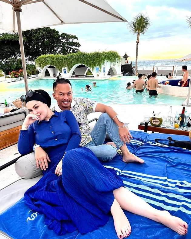 Potret Terbaru Jennifer Dunn Lepas Hijab, Jadi Sorotan!