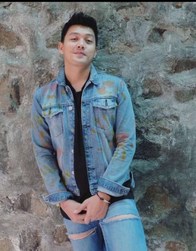 Masih Ingat Dirly Idol Mantan Suami Celine Evangelista, Dulu Penyanyi Hits Kini Nasibnya Berubah Drastis!