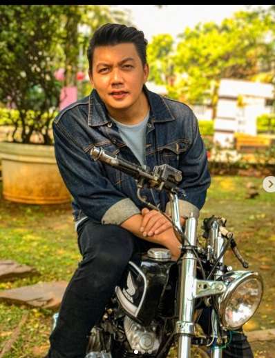 Masih Ingat Dirly Idol Mantan Suami Celine Evangelista, Dulu Penyanyi Hits Kini Nasibnya Berubah Drastis!