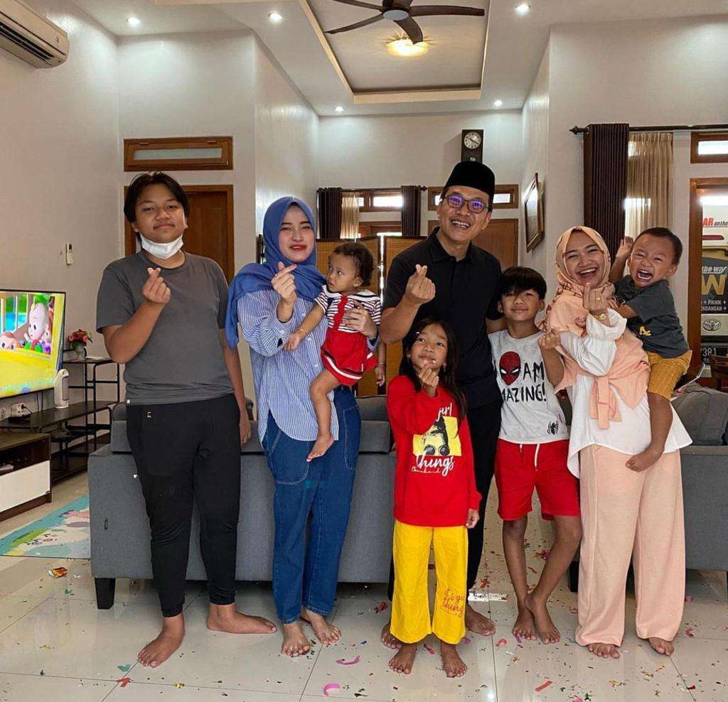 Viral Selebgram Cantik Ini Carikan Istri Kedua untuk Suami, Ungkap Kondisi Rumah Tangga