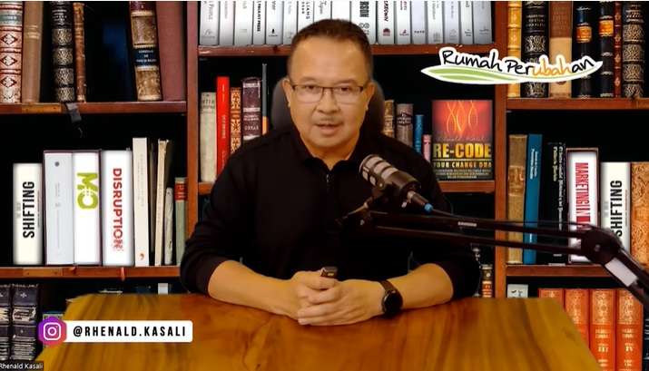 Potret Rumah Rhenald Kasali Dosen UI yang Kerap Bikin Konten Viral, Bisa Jadi Tempat Rekreasi!