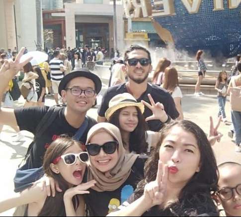 Potret Kebersamaan Putri Angkat Deddy Corbuzier Bersama Ayah Kandung yang Jarang Tersorot!