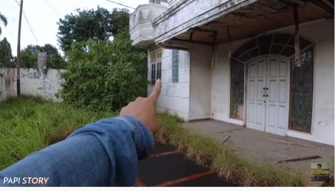 Potret Rumah Mewah Terbengkalai, Jadi Saksi Bisu Cinta Segitiga Sang Pemilik dan Babysitter!