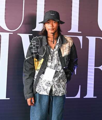 7 Gaya Keren Bonge Lenggak-lenggok di Jakarta Fashion and Food Festival, Bikin Terkesima