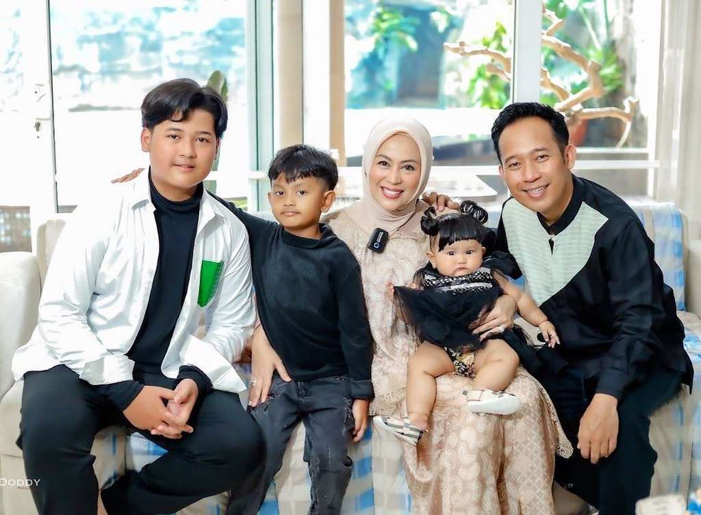 Rumah Mewah Sederet Artis yang Ada Fasilitas Lift