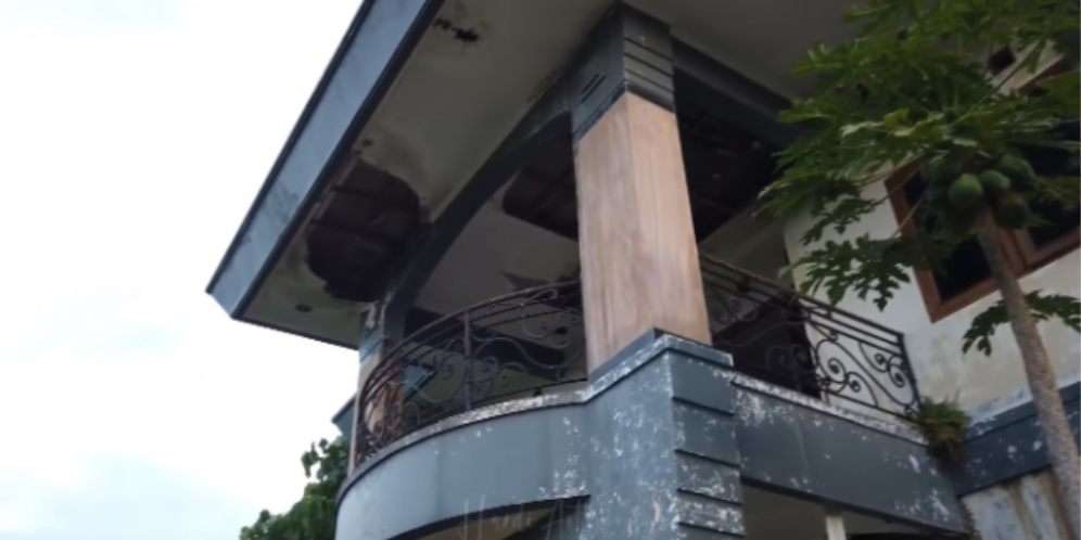 Potret Rumah Baim Bak Istana Terbengkalai, Akibat Ketagihan Main Judi