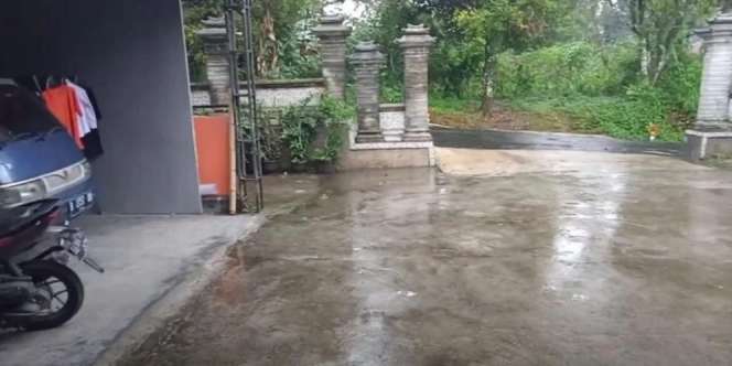 Potret Perbandingan Rumah Abah Lala VS Farel Prayoga 'Ojo Dibandingke'