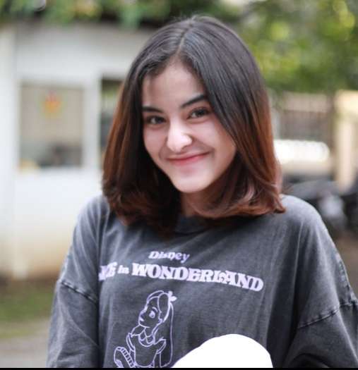 Fakta Menarik Irin Si Pegawai Baru Pabrik Kecimpring Kang Mus Preman Pensiun 6, Parasnya Cantik Banget!