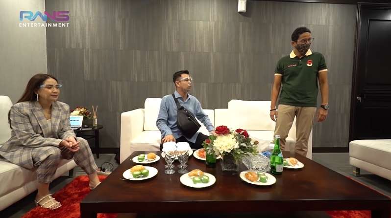 8 Potret Ruang Kerja Sandiaga Uno yang Super Mewah, Nagita Slavina Sampai Bengong!