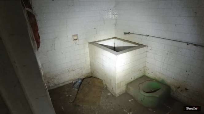 10 Rumah Mama Lauren `Peramal Kiamat 2012` yang Terbengkalai 12 Tahun, Mengerikan Bak Istana Hantu!