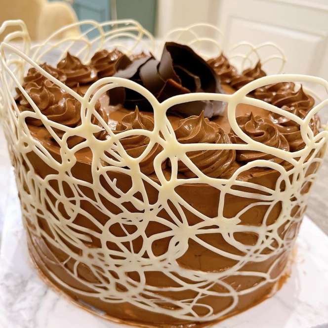 Zumi Zola Bebas dari Bui, Sherrin Tharia Sang Mantan Istri Kembali Disorot, Kini Jualan Kue