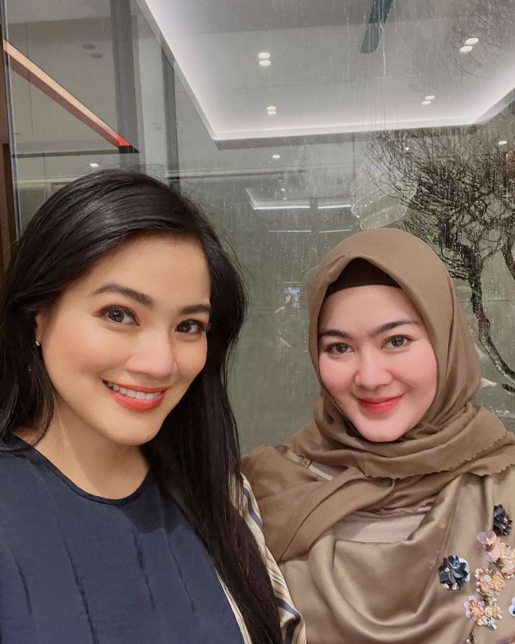 Zumi Zola Bebas dari Bui, Sherrin Tharia Sang Mantan Istri Kembali Disorot, Kini Jualan Kue