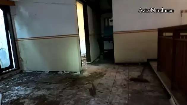 10 Potret Rumah Penyanyi Cilik Maissy `Cilubaaa` yang Terbengkalai 8 Tahun, Dalamnya Penuh Mainan Aneh!
