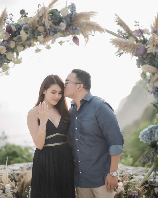 8 Fakta Chen Ghiovani, Calon Mantu Hotman Paris yang Bukan Orang Sembarangan, Disebut Mirip Ayu Ting Ting