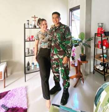 Potret Mesra Aprilio Manganang dan Kekasih yang Sebentar Lagi Menikah, Paras Calon Istri Jadi Sorotan