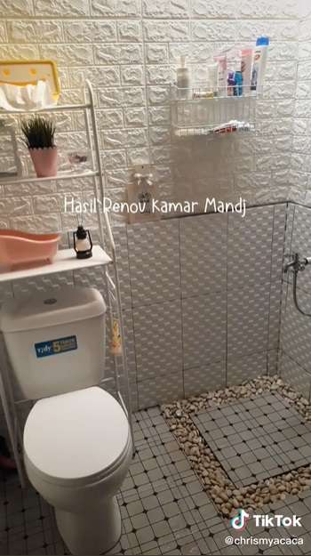 Potret Renovasi Rumah Tua Pemberian Mertua, Kini Tampilannya Bak Masuk IKEA!