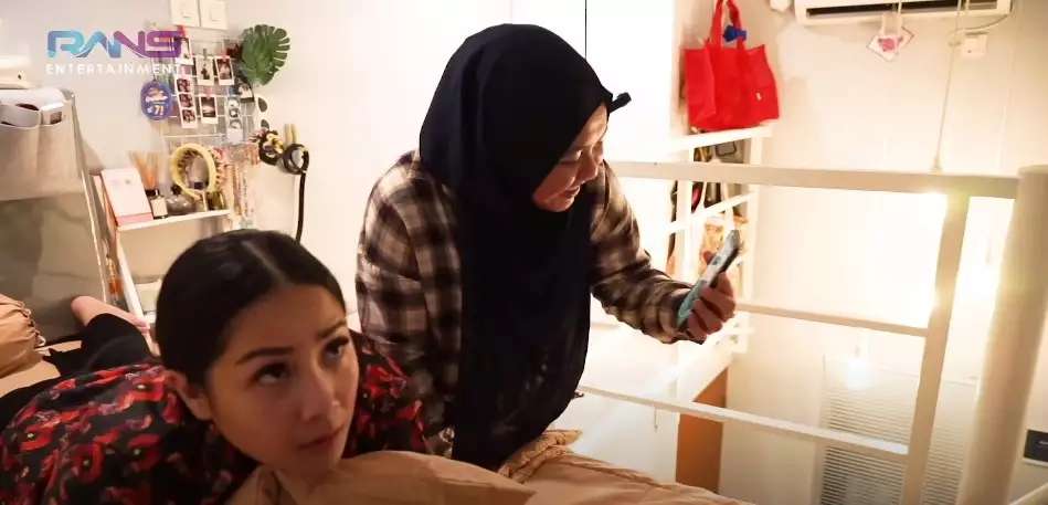 Jarang Tersorot! 10 Potret Kamar Kos Mbak Lala Asisten Nagita Slavina, Mewahnya Bikin Iri!
