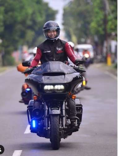 Artis Ini Dulunya Jualan Bakwan, Kini Tinggal di Rumah Mewah Seharga Rp15 M, Siapa Dia?