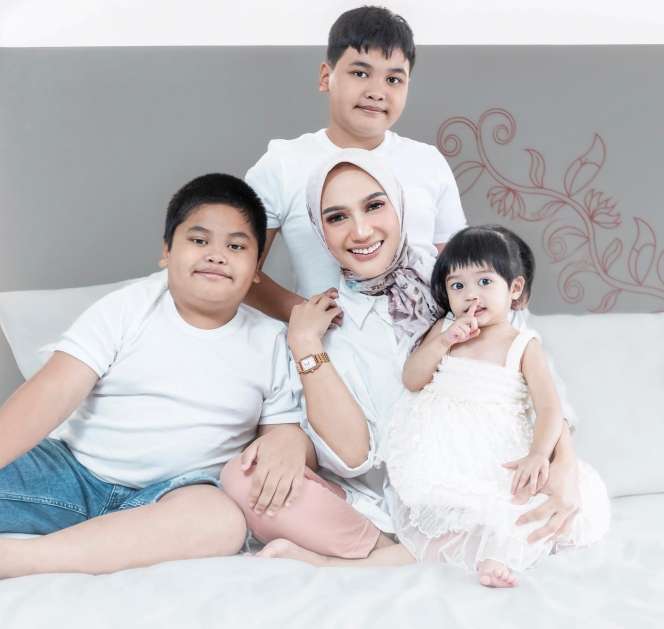 Ingat Yulita Masterchef yang Sering Goda Chef Juna? Kini Diisukan Dekat dengan Seleb Terkenal