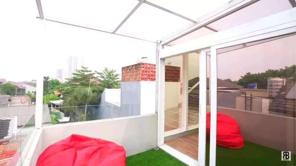 10 Potret Rooftop di Rumah Mewah Rizky Billar & Lesti Kejora, Bak Punya Kafe Pribadi!