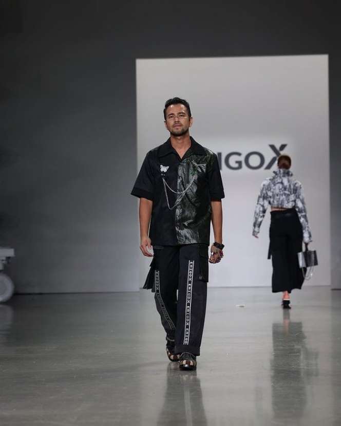Sederet Artis Indonesia Melenggang di Atas Runway New York Fashion Week, Perut Rata Raline Shah Jadi Sorotan!