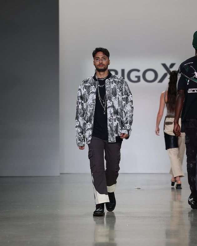 Sederet Artis Indonesia Melenggang di Atas Runway New York Fashion Week, Perut Rata Raline Shah Jadi Sorotan!