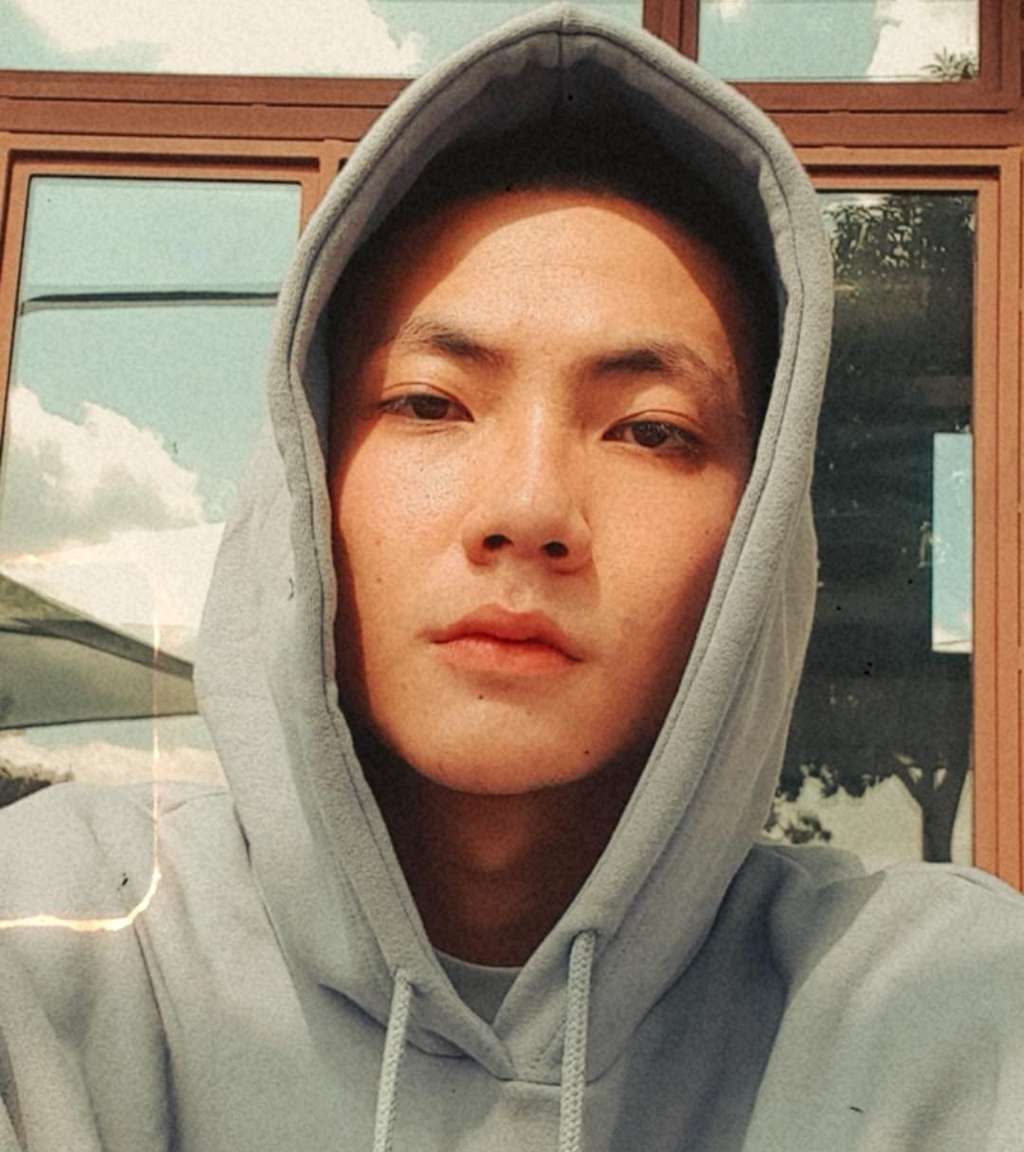 Potret Terbaru Kekasih Agnez Mo, Adam Rosyadi Punya Vibes Bak Idol Korea!