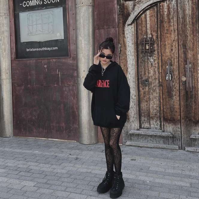Kini Tinggal di Amerika, Potret Queennara Latiza Anak Liza Natalia, Gayanya 'Berani' Banget