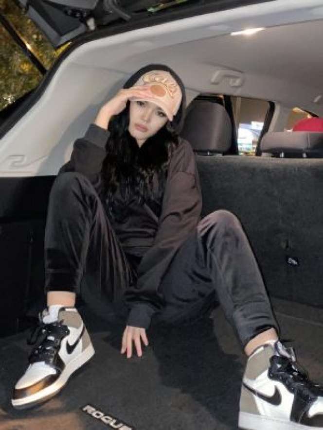 Kini Tinggal di Amerika, Potret Queennara Latiza Anak Liza Natalia, Gayanya 'Berani' Banget