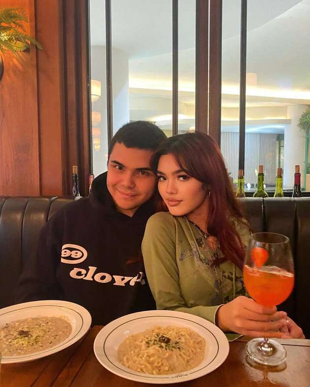 Kini Tinggal di Amerika, Potret Queennara Latiza Anak Liza Natalia, Gayanya 'Berani' Banget