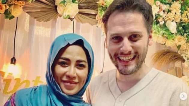 Didiagnosis Tak Bisa Punya Anak, Artis Cantik Ini Rela Sang Suami Poligami: `Aku Pengen Masuk Surga`